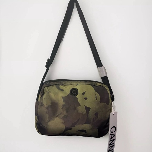 Ganni Green & Black Crossbody Bag Versatile & Stylish - Picture 6 of 16